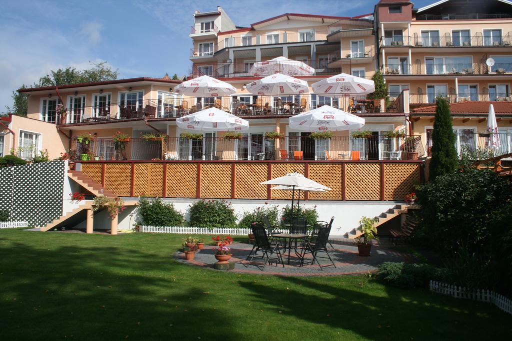 Eva Hotel Mrągowo Exterior foto