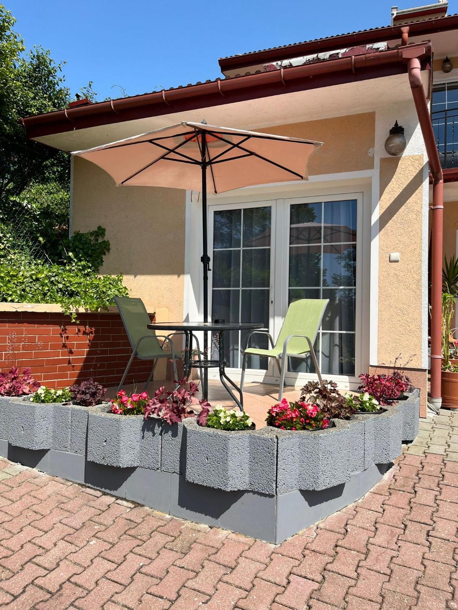 Eva Hotel Mrągowo Exterior foto